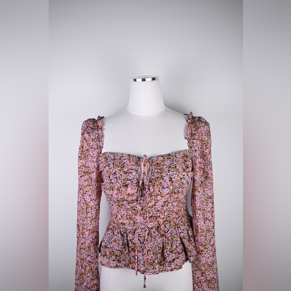 ASTR The Label Floral Pink Blouse NWOT - Picture 6 of 7